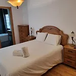 Piso Centrico 2 A Escasos Metros De Maria Pita * آكورونيا